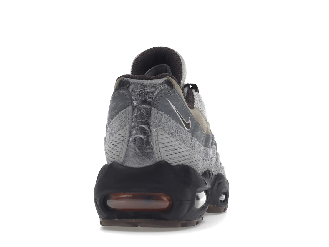 Vue 29 de Nike Air Max 95 110