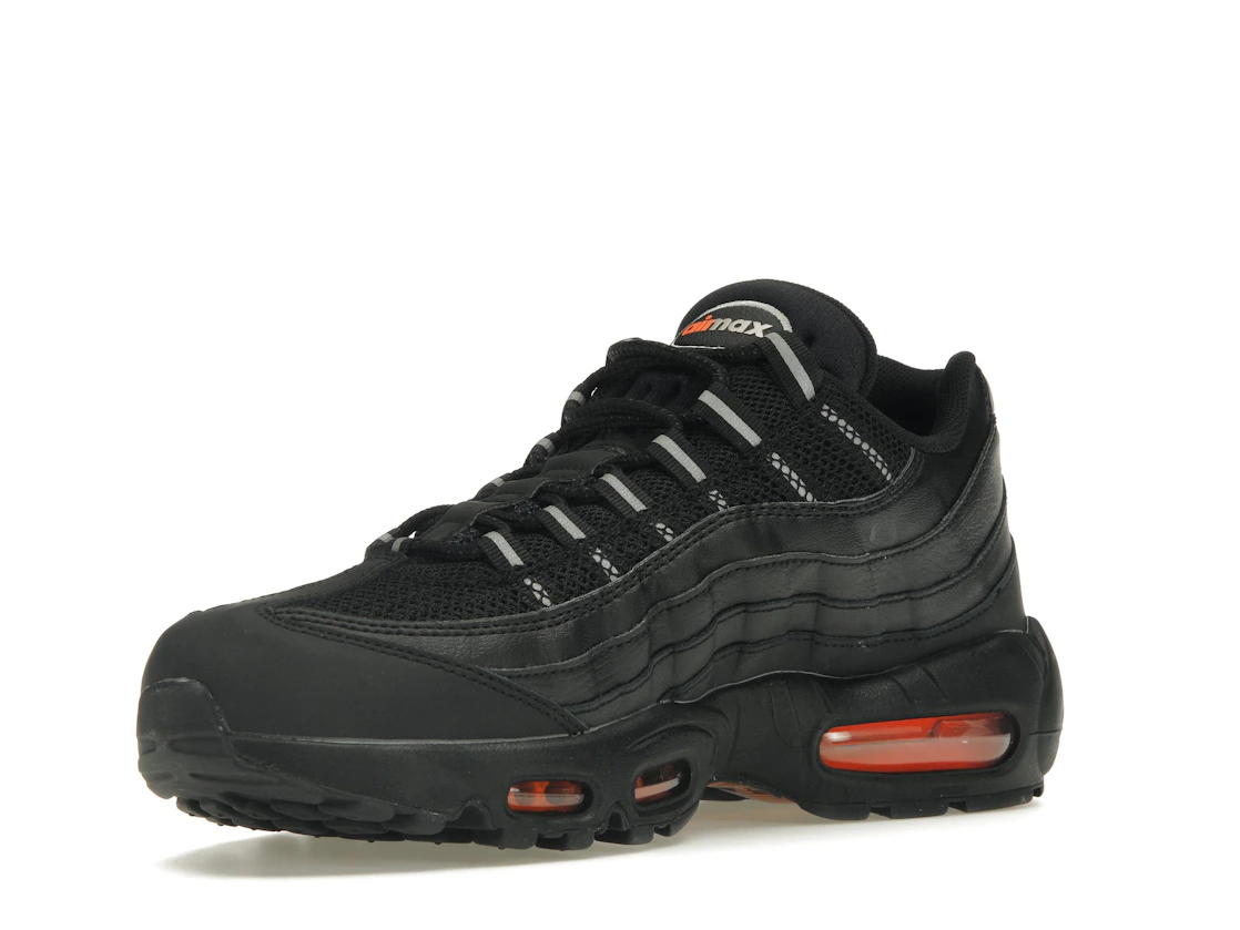 Vue 15 de Nike Air Max 95 Black Total Orange