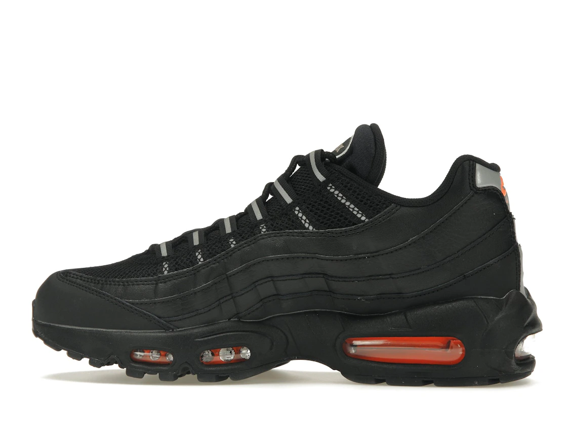 Vue 20 de Nike Air Max 95 Black Total Orange
