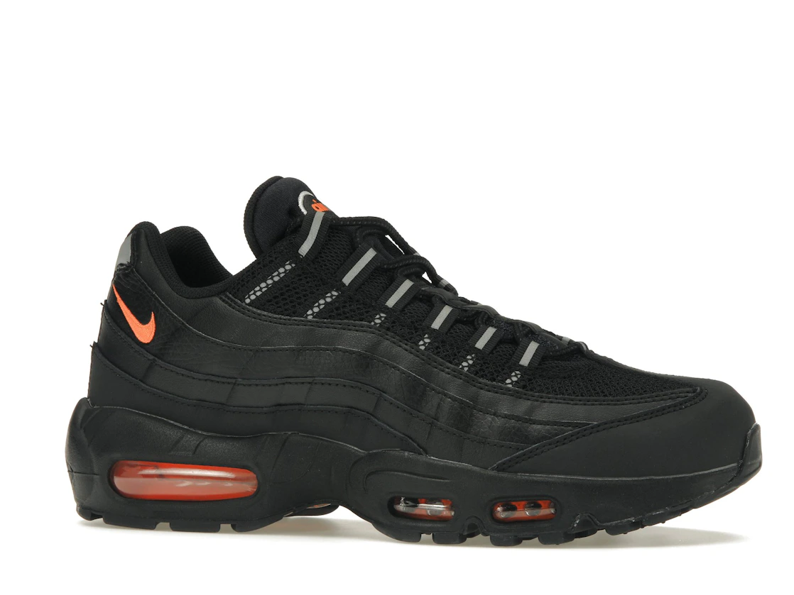 Vue 3 de Nike Air Max 95 Black Total Orange