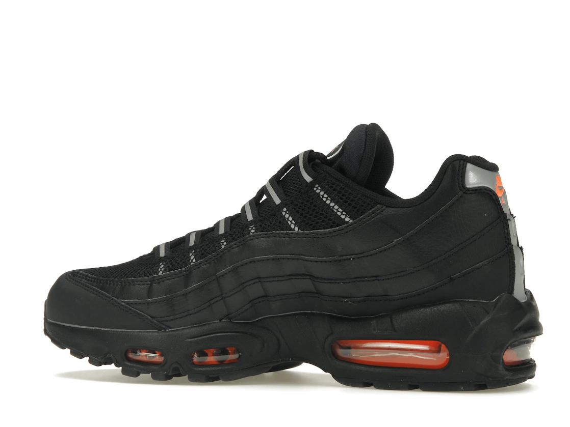 Vue 21 de Nike Air Max 95 Black Total Orange