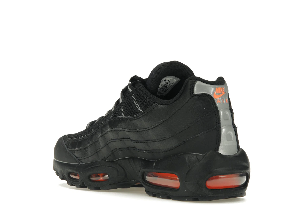 Vue 24 de Nike Air Max 95 Black Total Orange