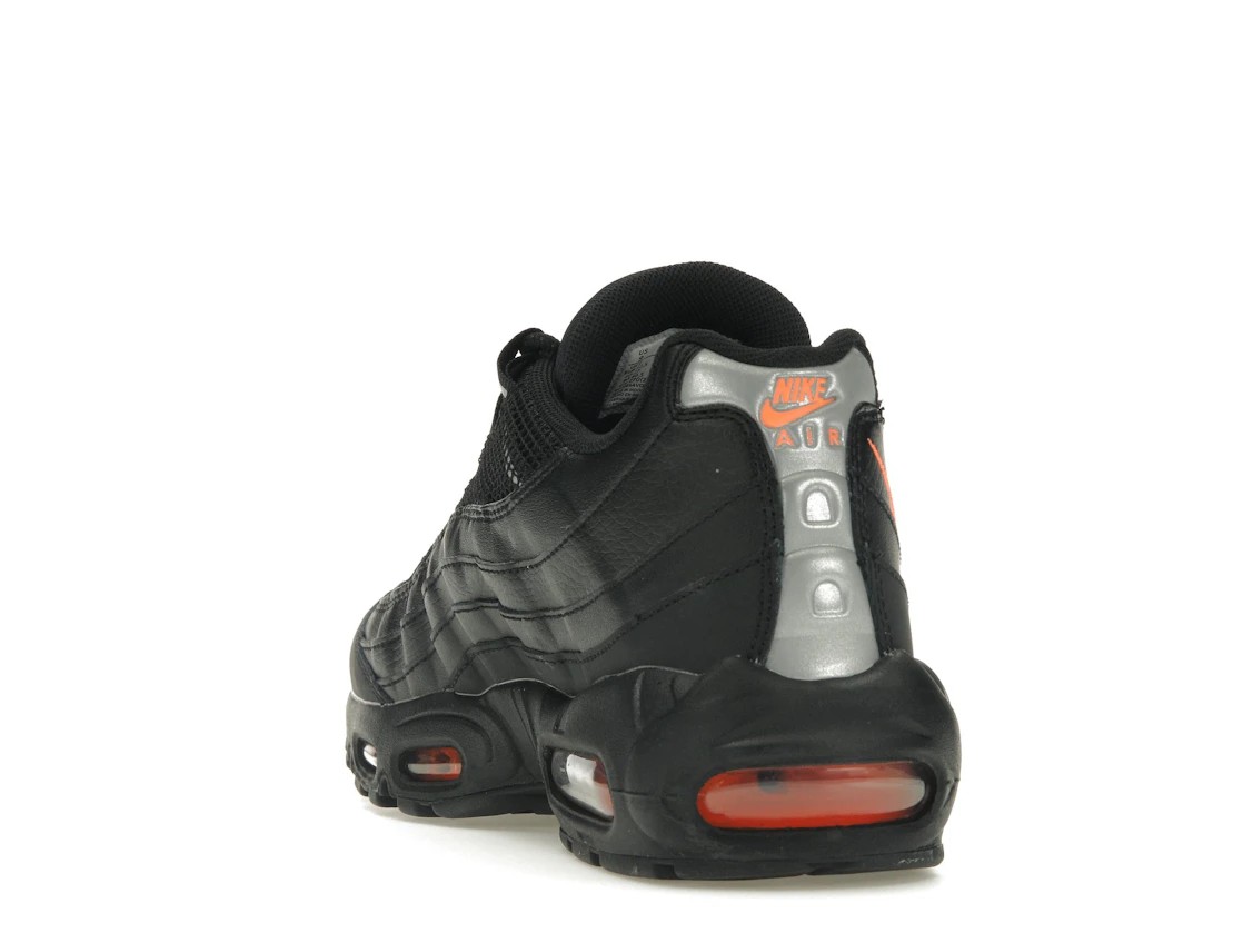 Vue 26 de Nike Air Max 95 Black Total Orange