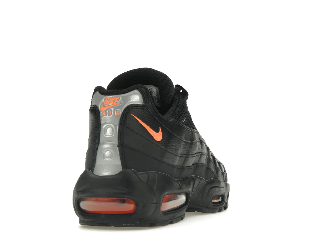 Vue 30 de Nike Air Max 95 Black Total Orange