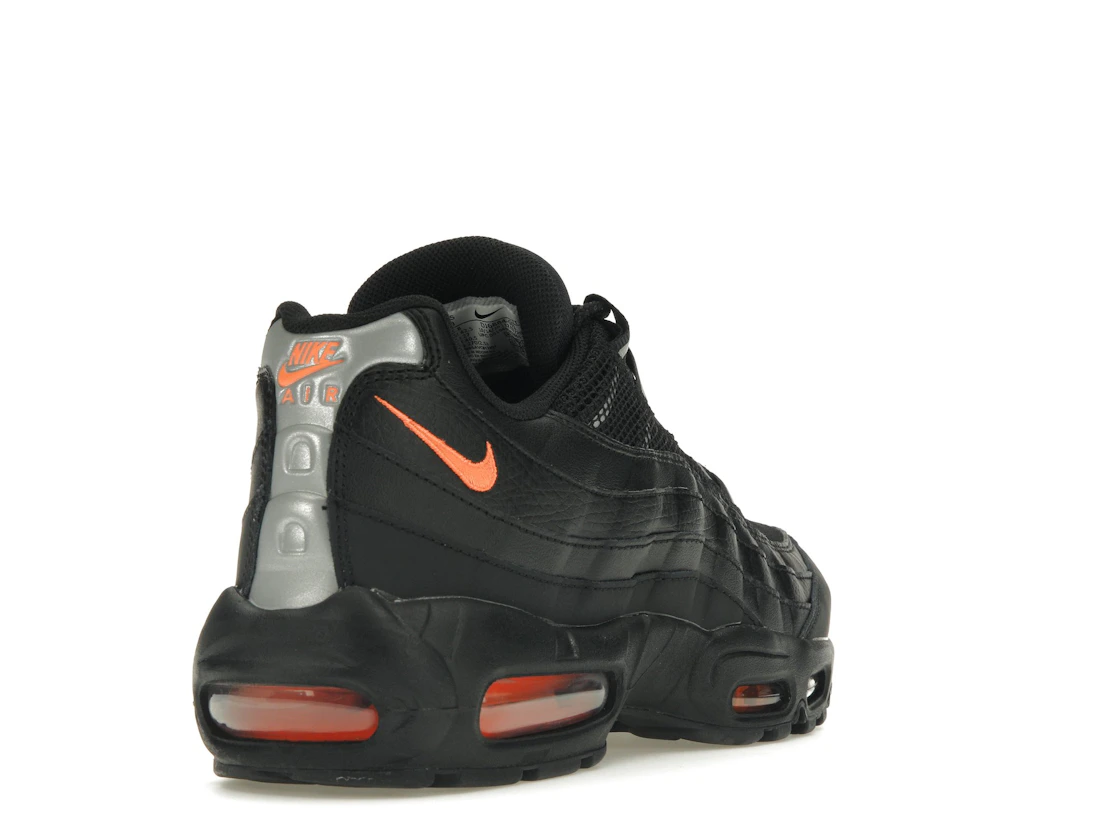 Vue 31 de Nike Air Max 95 Black Total Orange