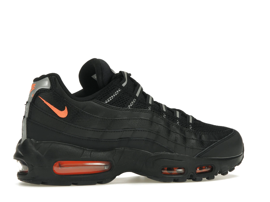 Vue 35 de Nike Air Max 95 Black Total Orange