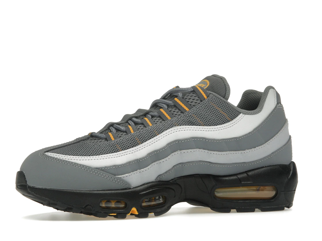 Vue 17 de Nike Air Max 95 Cool Grey Sundial