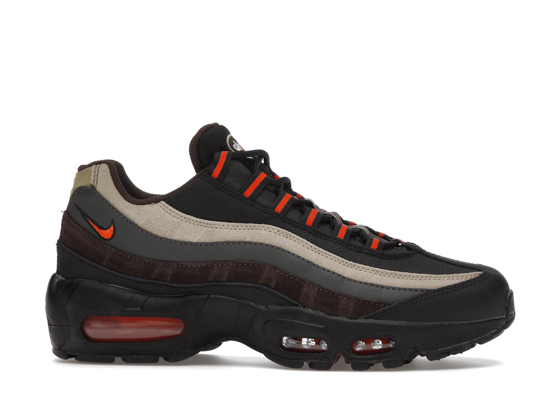 Vue 2 de Nike Air Max 95 Dark Army