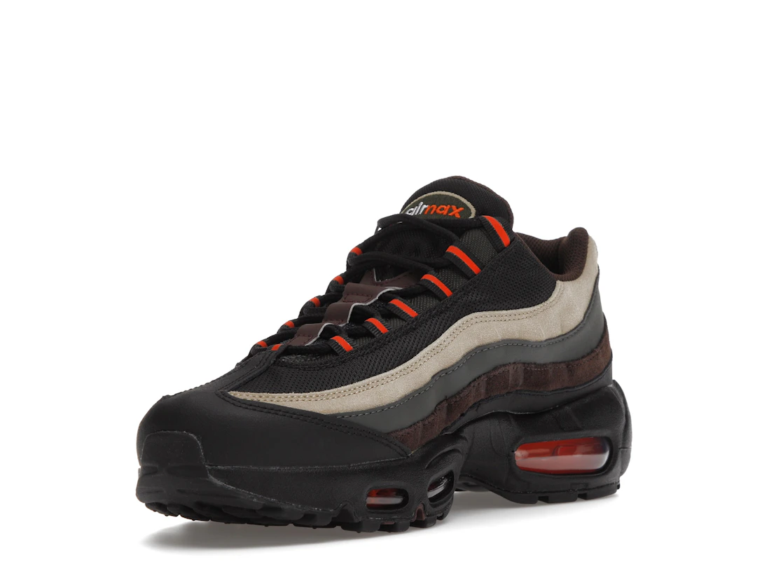 Vue 14 de Nike Air Max 95 Dark Army