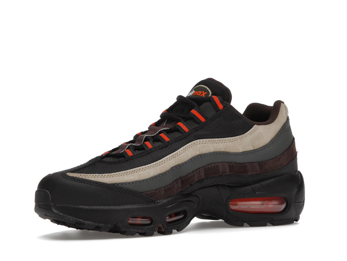 Vue 16 de Nike Air Max 95 Dark Army
