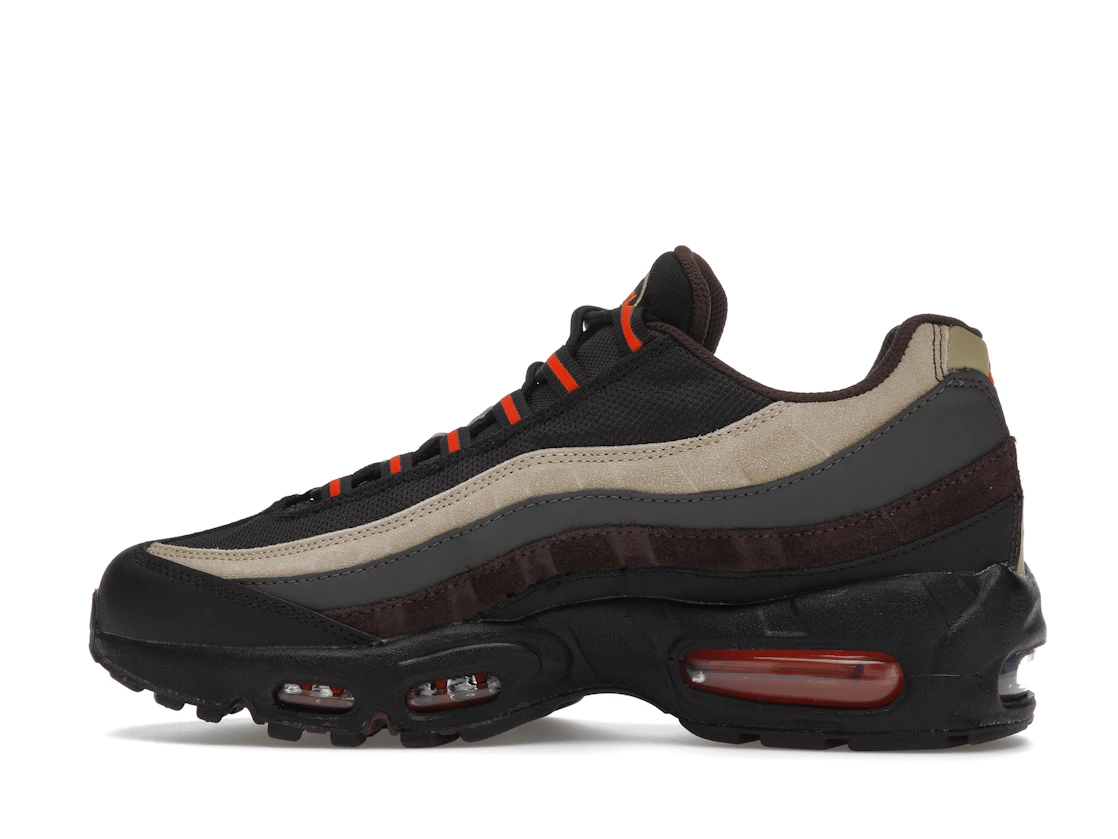 Vue 20 de Nike Air Max 95 Dark Army