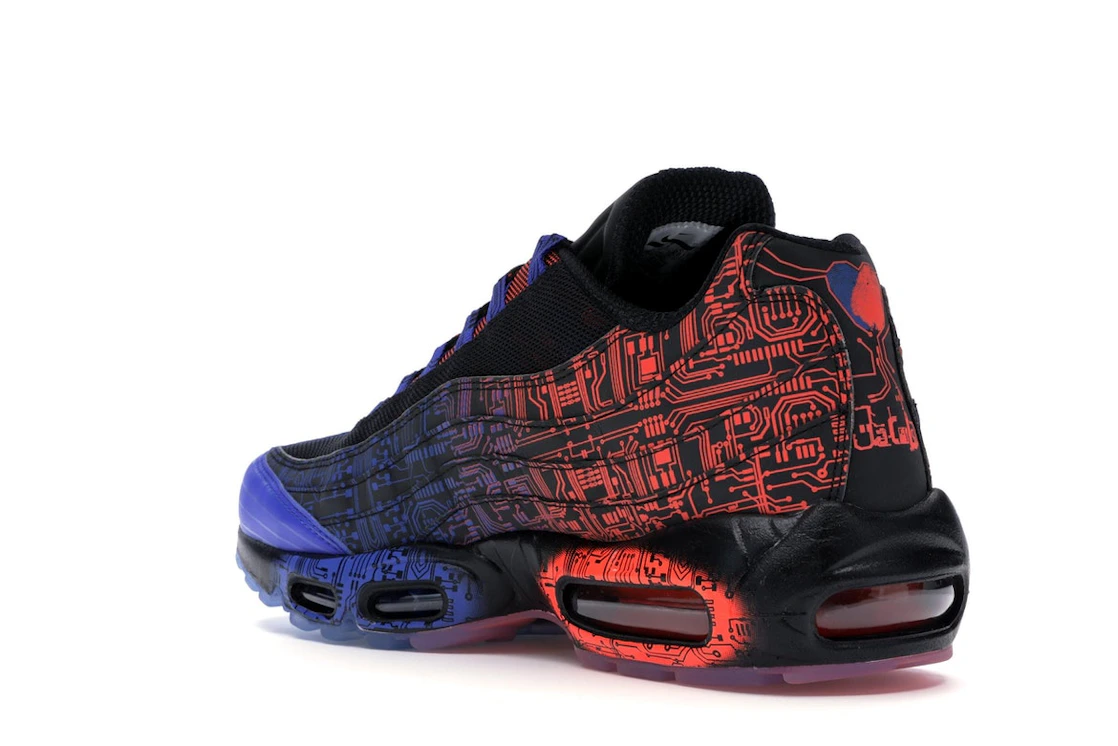 Vue 24 de Nike Air Max 95 Doernbecher 15th Anniversary