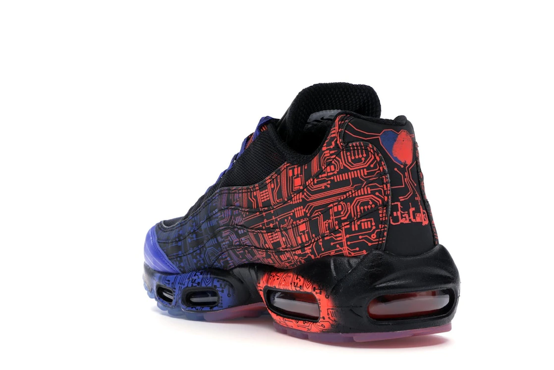 Vue 25 de Nike Air Max 95 Doernbecher 15th Anniversary
