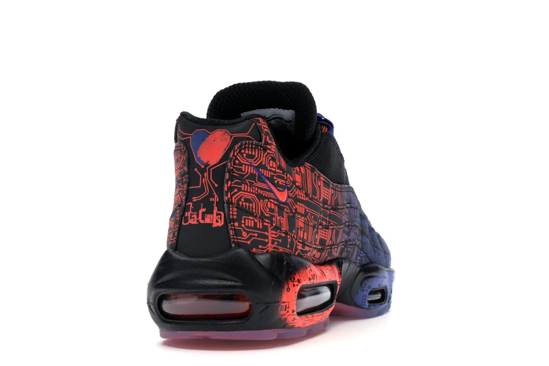 Vue 30 de Nike Air Max 95 Doernbecher 15th Anniversary