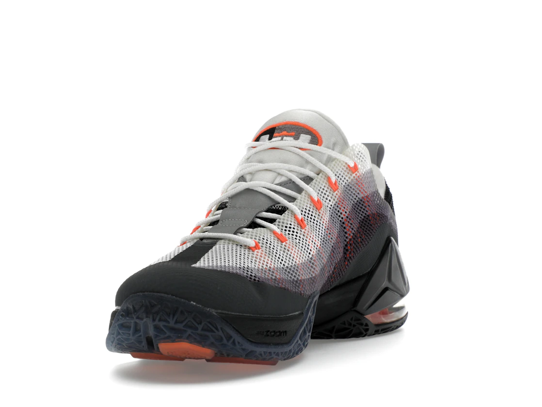 Vue 13 de Nike Air Max 95 LeBron 12 Low
