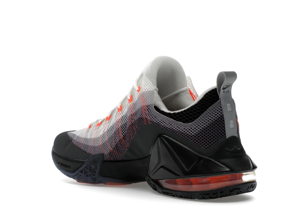 Vue 24 de Nike Air Max 95 LeBron 12 Low