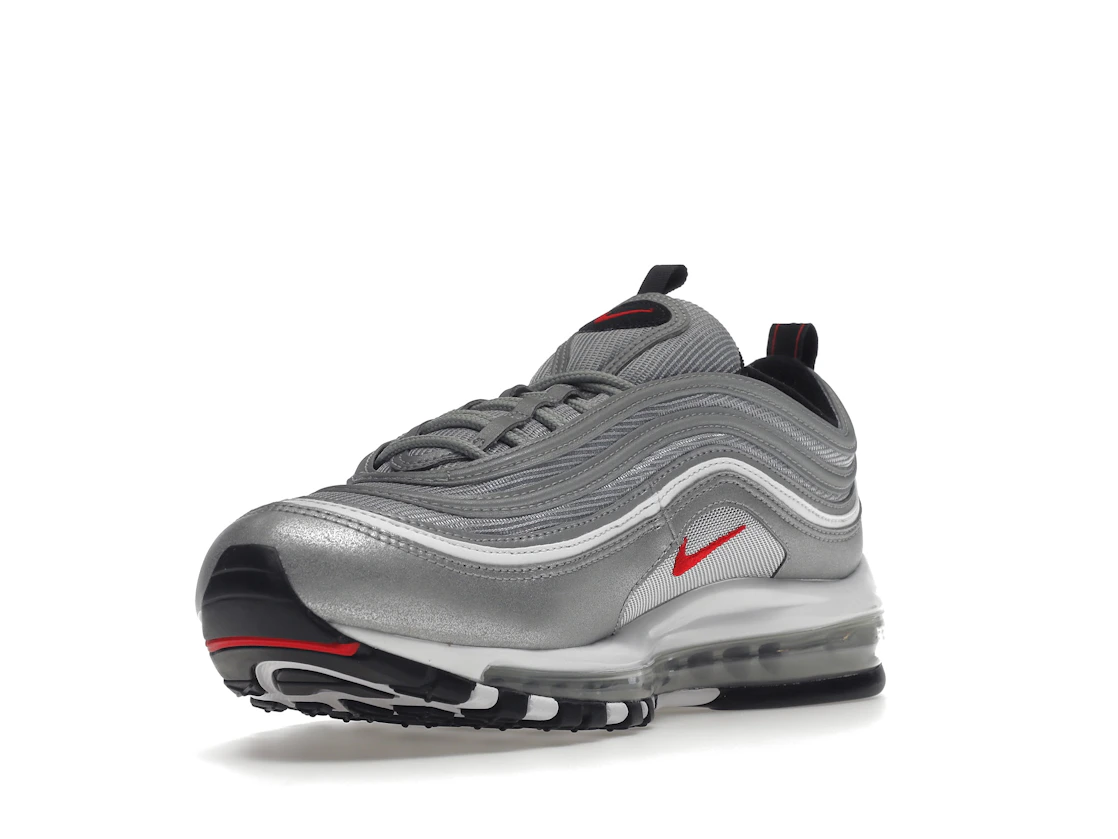 Vue 14 de Nike Air Max 97 OG Silver Bullet (2022)