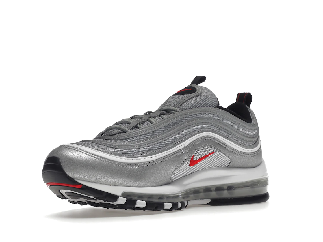 Vue 15 de Nike Air Max 97 OG Silver Bullet (2022)
