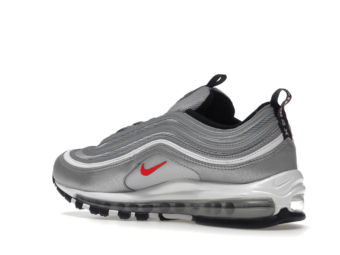 Vue 23 de Nike Air Max 97 OG Silver Bullet (2022)