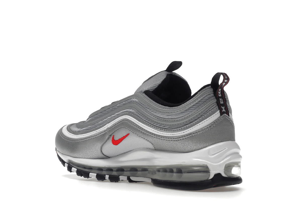 Vue 24 de Nike Air Max 97 OG Silver Bullet (2022)