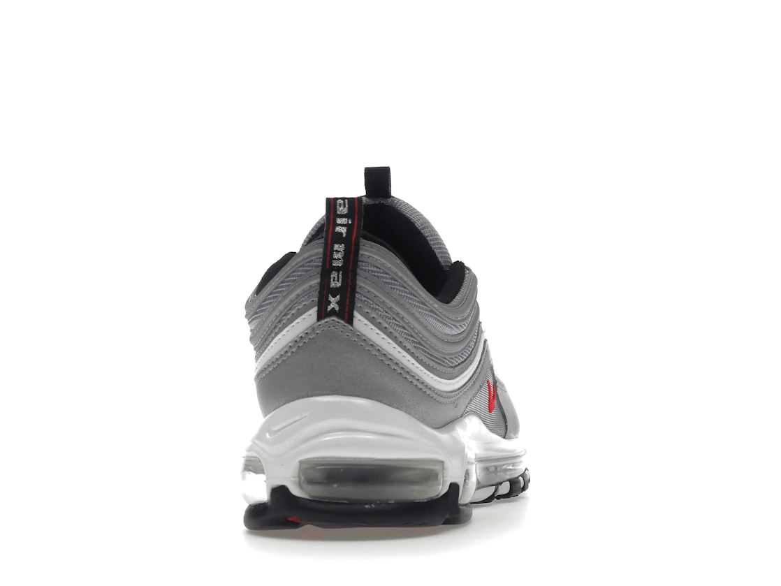 Vue 29 de Nike Air Max 97 OG Silver Bullet (2022)