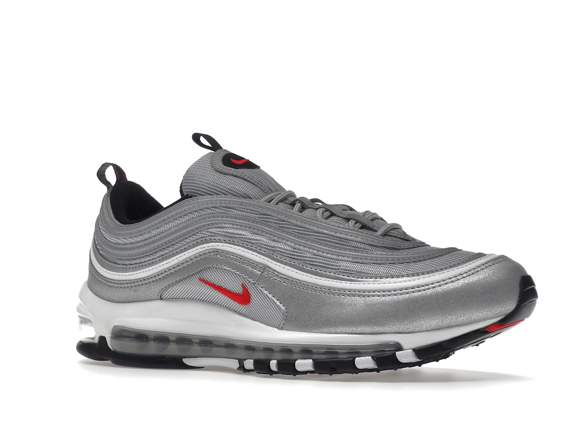 Vue 4 de Nike Air Max 97 OG Silver Bullet (2022)