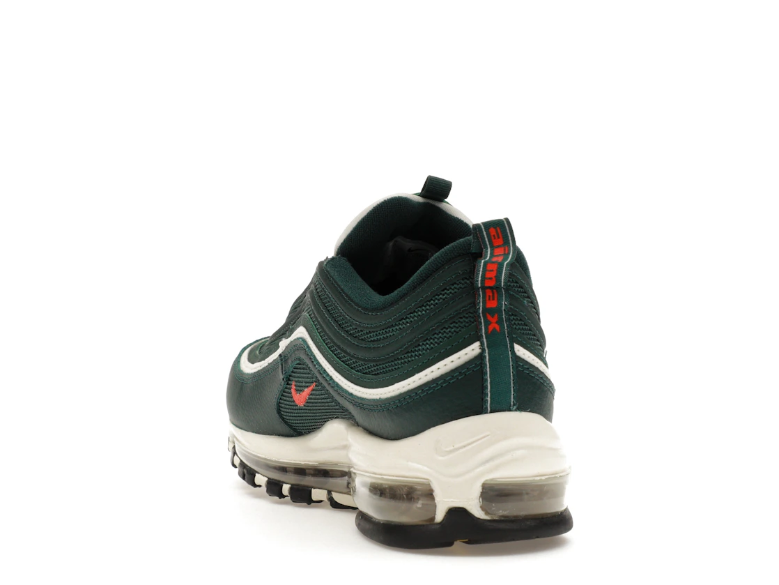 Vue 26 de Nike Air Max 97 SE Athletic Company Pro Green Picante Red