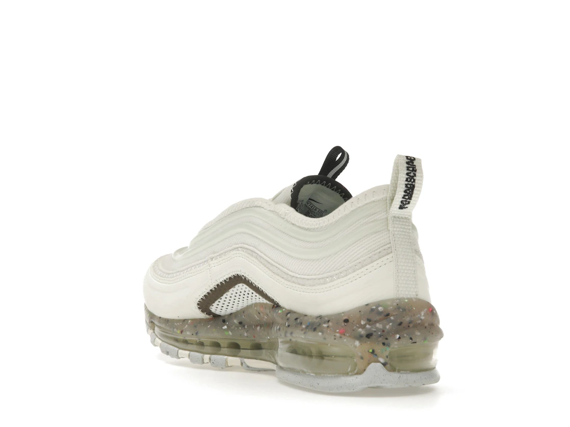 Vue 25 de Nike Air Max 97 Terrascape Sail Black