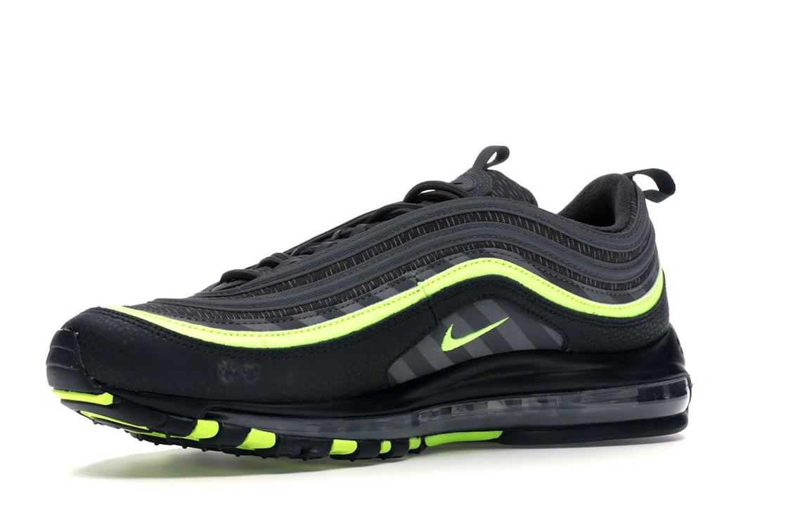 Vue 16 de Nike Air Max 97 I-95 Pack
