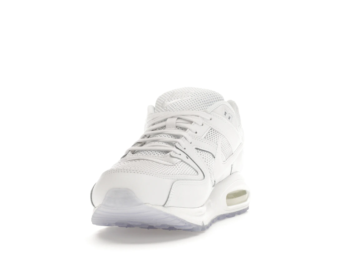 Vue 12 de Nike Air Max Command Triple White