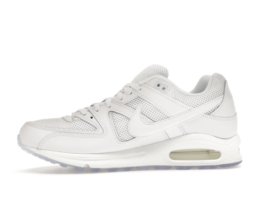 Vue 18 de Nike Air Max Command Triple White