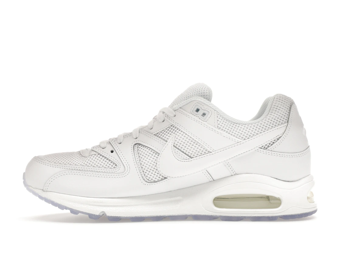 Vue 19 de Nike Air Max Command Triple White