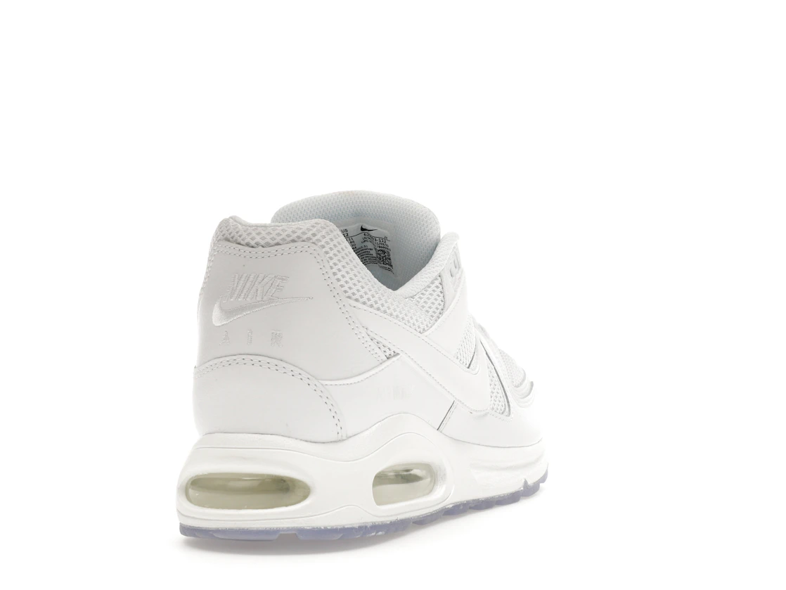 Vue 30 de Nike Air Max Command Triple White