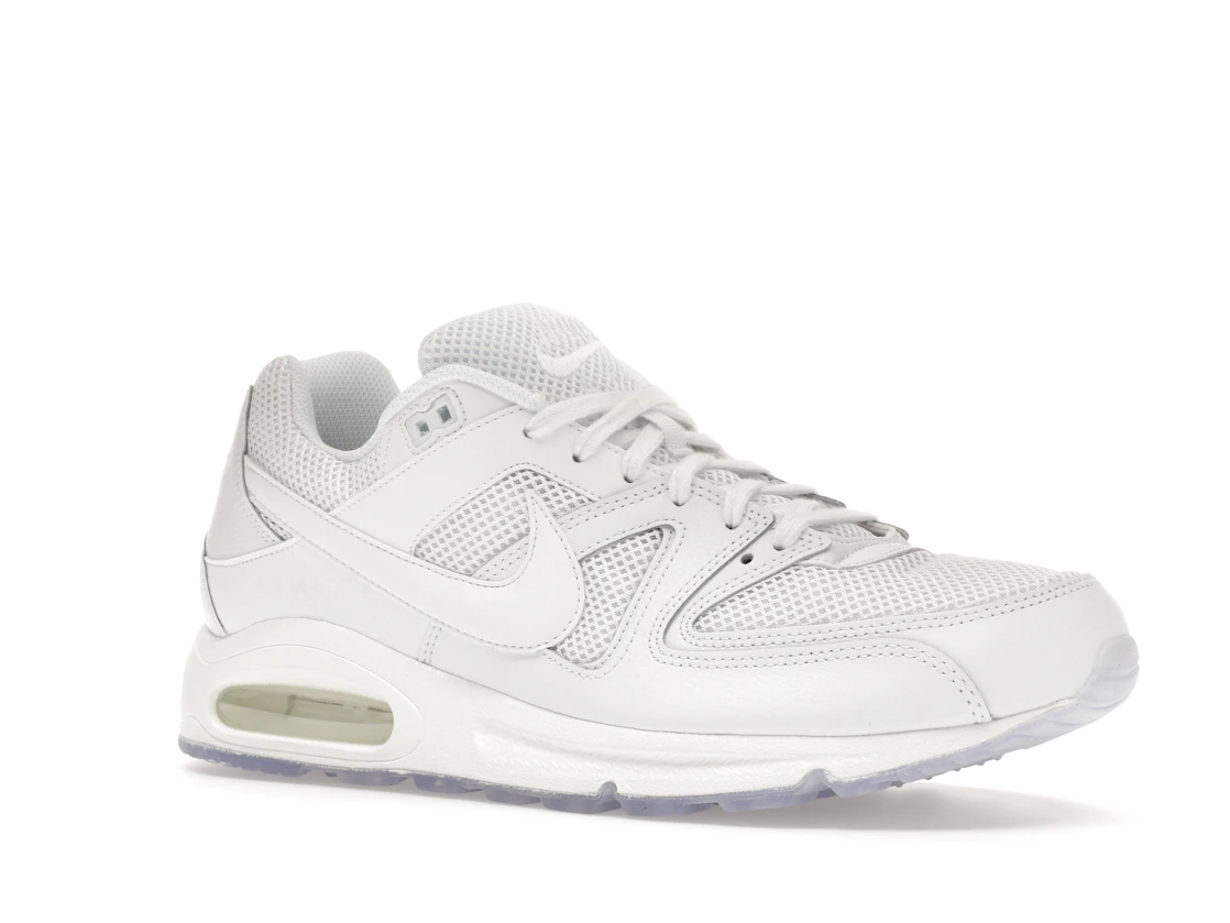 Vue 4 de Nike Air Max Command Triple White