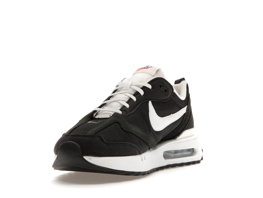 Vue 13 de Nike Air Max Dawn Black White