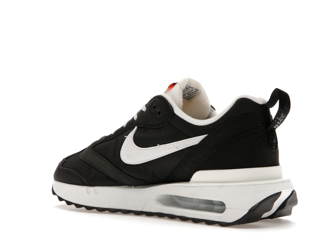 Vue 23 de Nike Air Max Dawn Black White