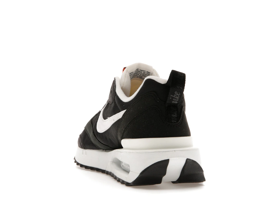 Vue 26 de Nike Air Max Dawn Black White