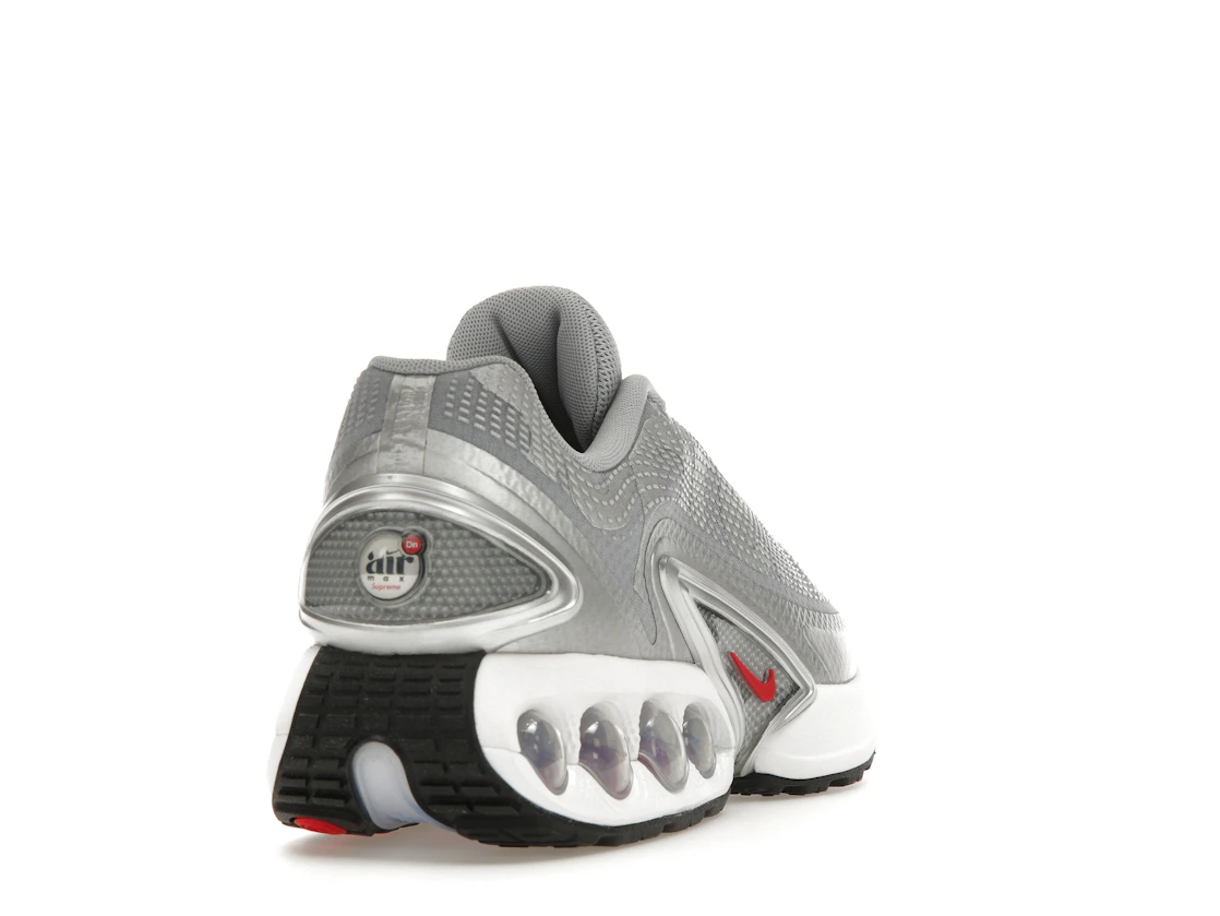 Vue 30 de Nike Air Max Dn Supreme Silver Bullet (Friends & Family)