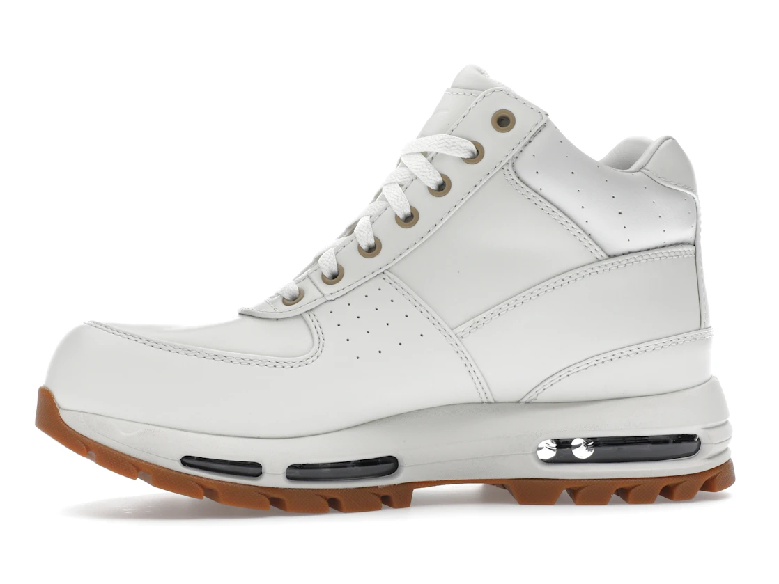 Vue 18 de Nike Air Max Goadome Summit White Khaki Gum Medium Brown