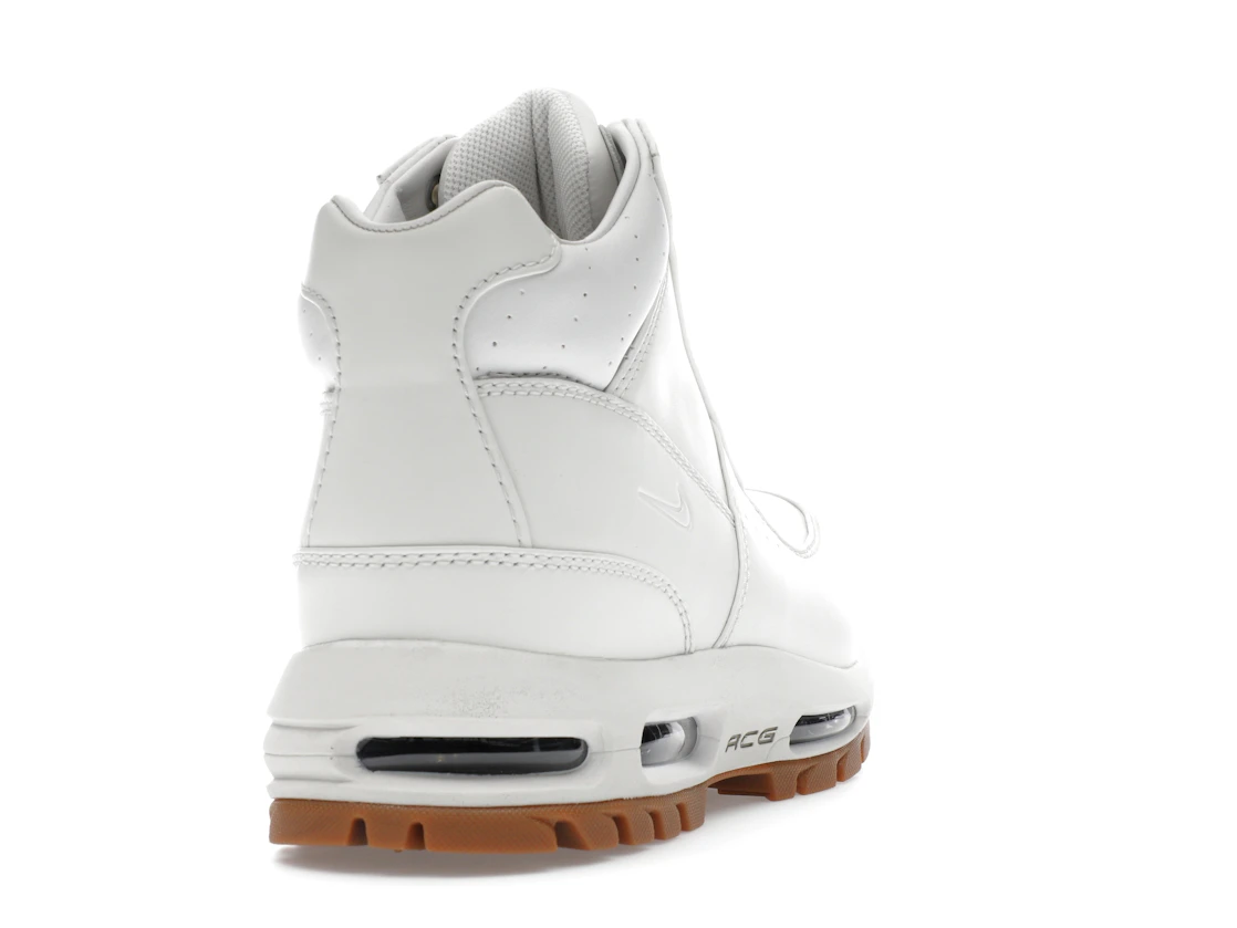 Vue 30 de Nike Air Max Goadome Summit White Khaki Gum Medium Brown