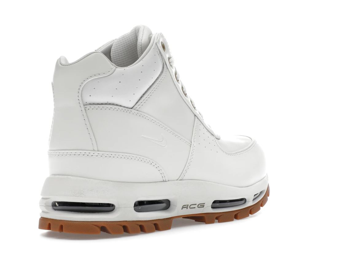 Vue 32 de Nike Air Max Goadome Summit White Khaki Gum Medium Brown