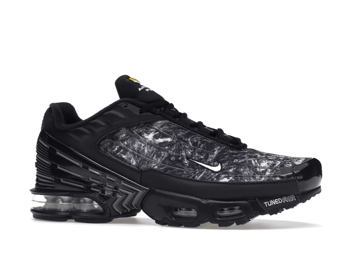 Vue 3 de Nike Air Max Plus 3 Black Graphic