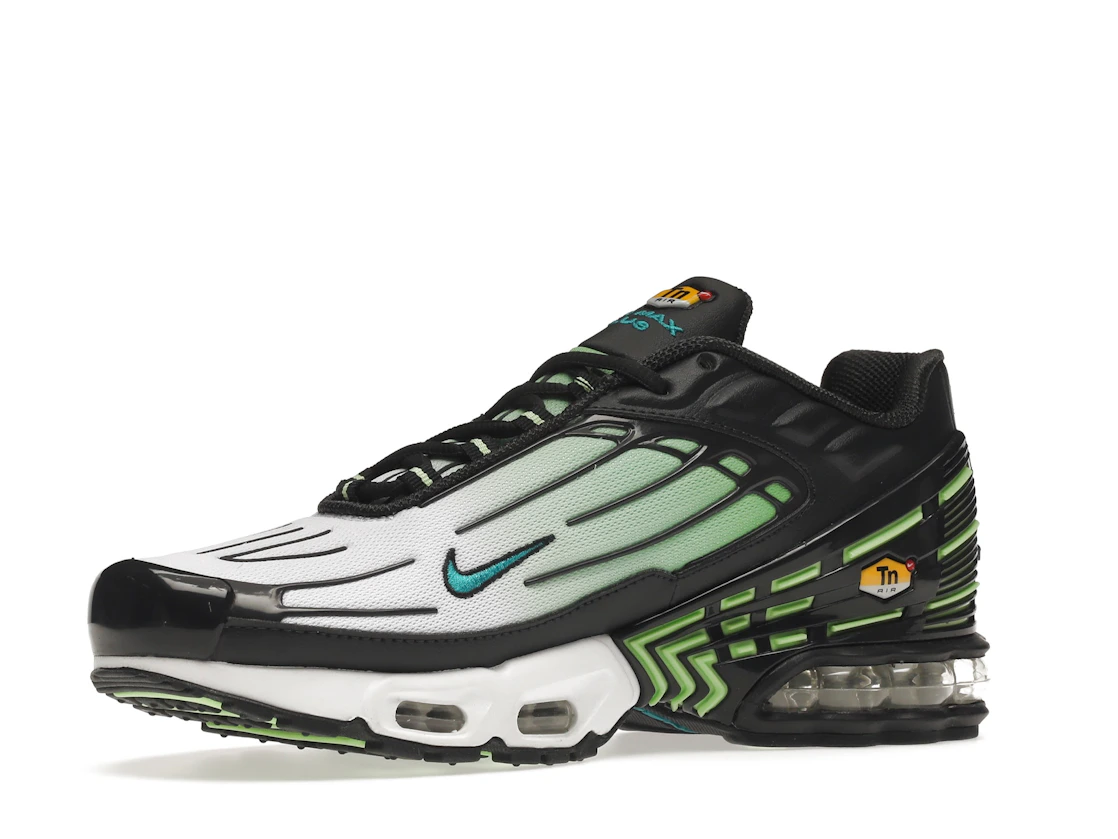 Vue 16 de Nike Air Max Plus 3 Ghost Green