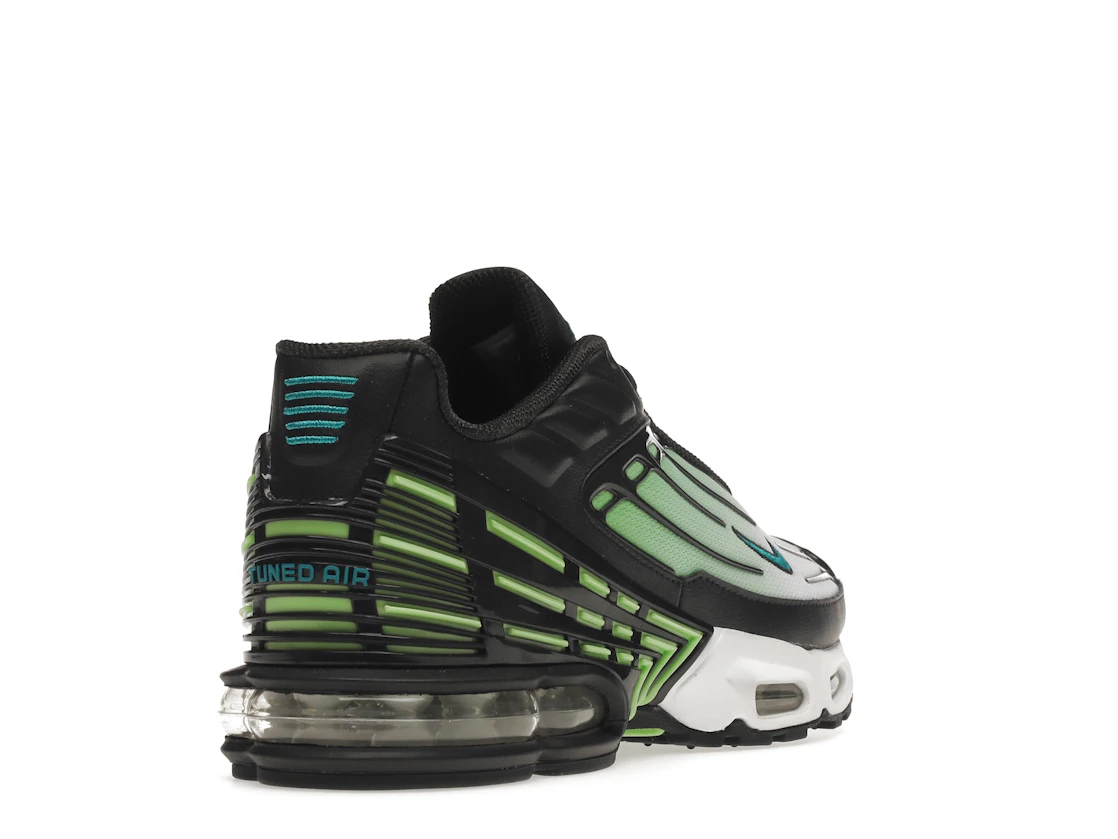 Vue 31 de Nike Air Max Plus 3 Ghost Green