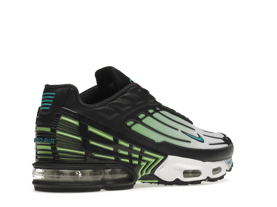 Vue 33 de Nike Air Max Plus 3 Ghost Green