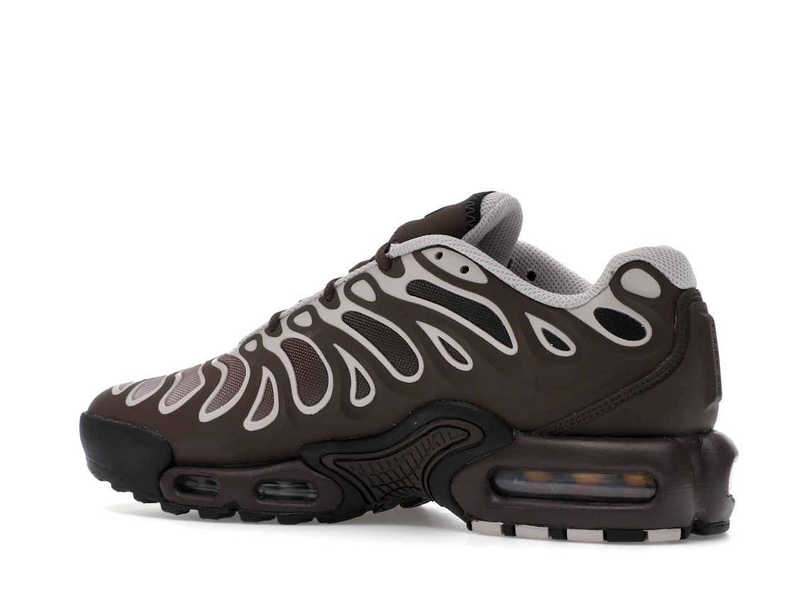Vue 22 de Nike Air Max Plus Drift Baroque Brown 