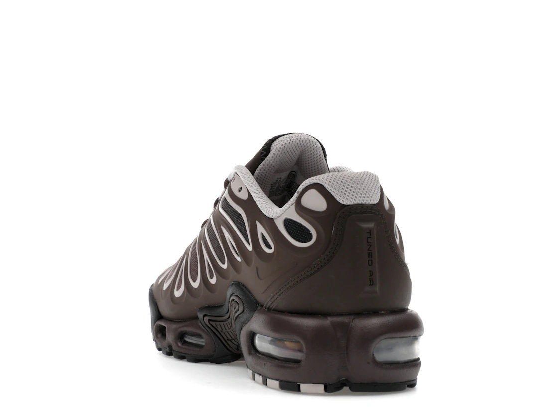 Vue 26 de Nike Air Max Plus Drift Baroque Brown 