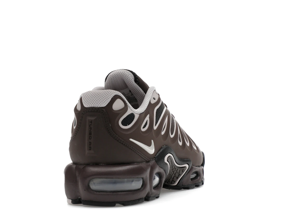 Vue 30 de Nike Air Max Plus Drift Baroque Brown 