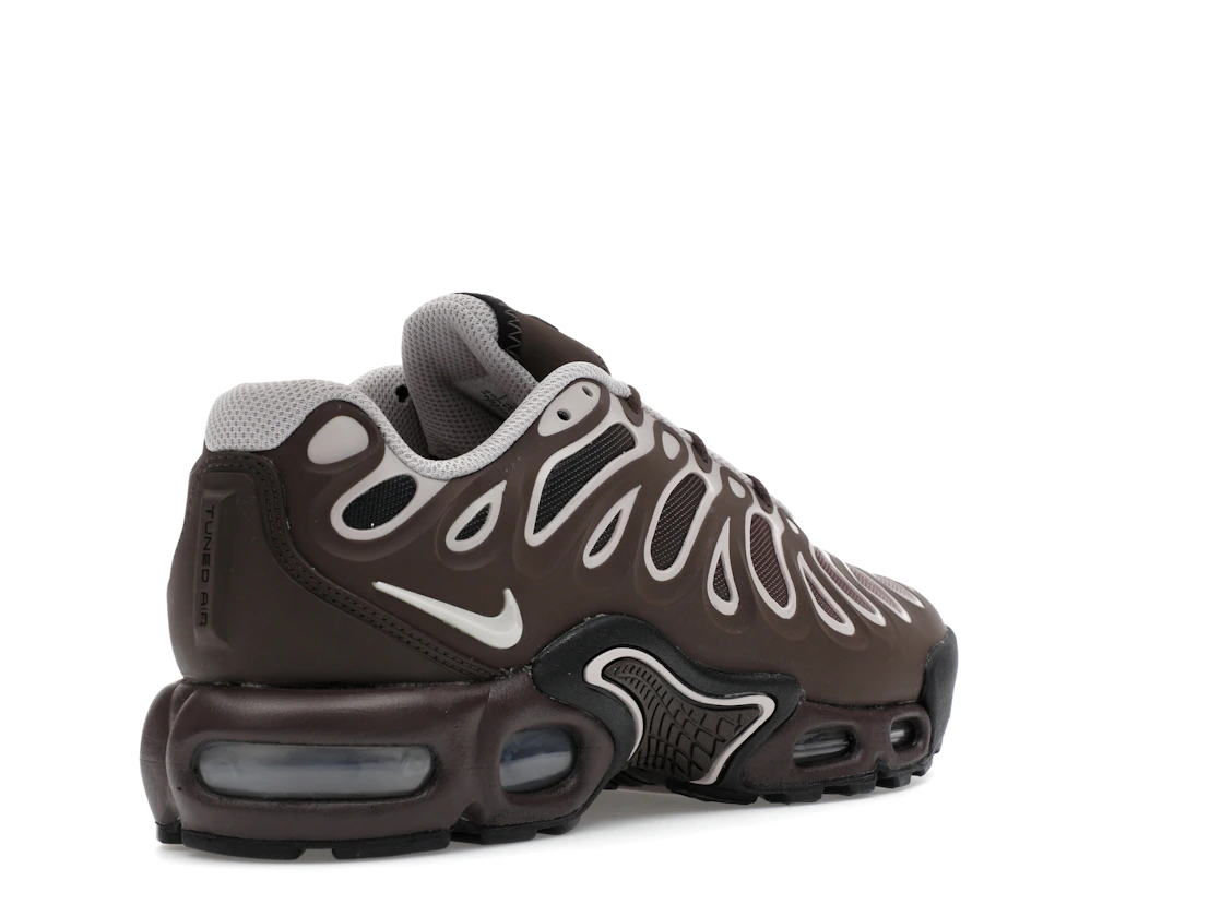 Vue 32 de Nike Air Max Plus Drift Baroque Brown 