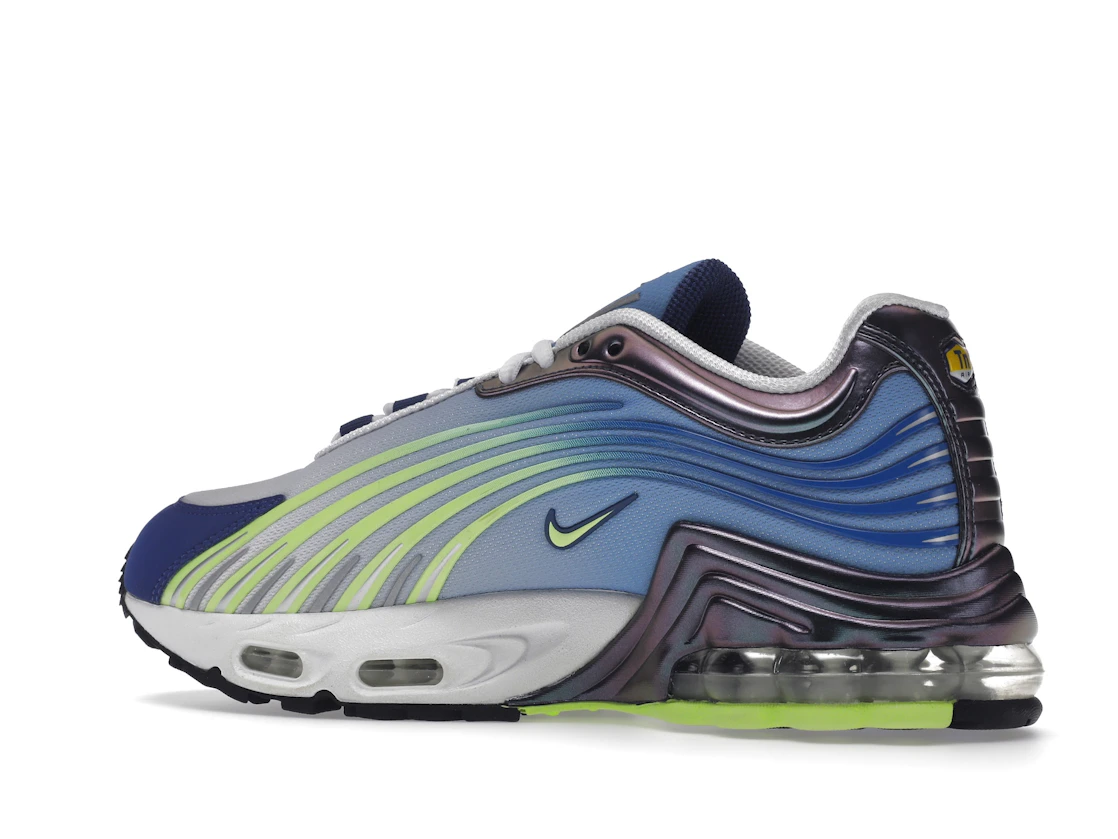 Vue 22 de Nike Air Max Plus II Valerian Blue Ghost Green